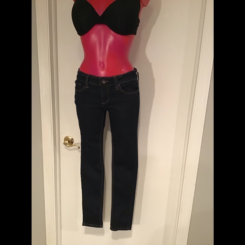 LOVESICK 💋Dark Rinse Reg Straight Jeans